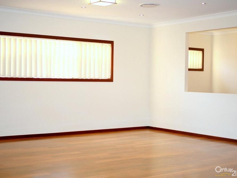 43 Mullenderree Street, Prestons NSW 2170