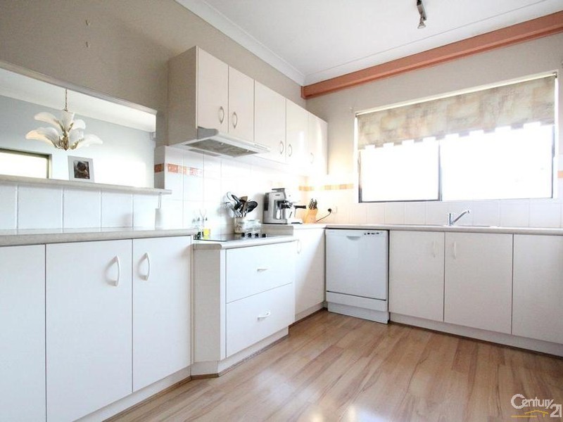 3 Ingoola Close, Moorebank NSW 2170