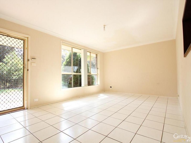 16 Bellingen Way, Hoxton Park NSW 2171