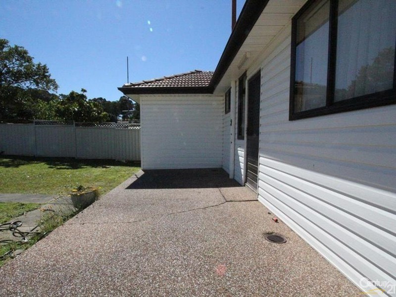 33 Celebration Road, Sadleir NSW 2168