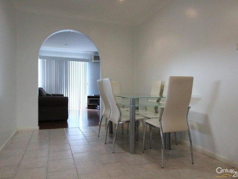 10 Crayford Crescent, Mount Pritchard NSW 2170