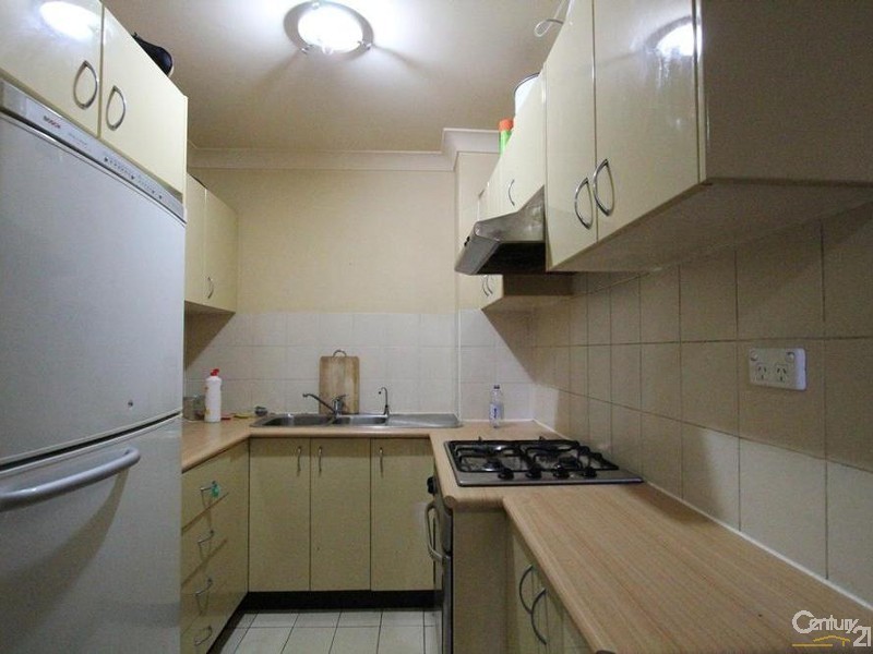 13/100 Terminus Street, Liverpool NSW 2170