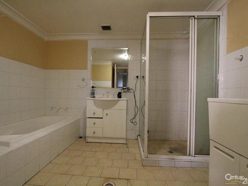 13/100 Terminus Street, Liverpool NSW 2170