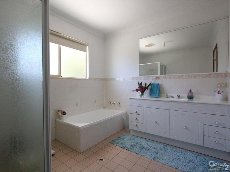 2/2 Murphy Street, Liverpool NSW 2170