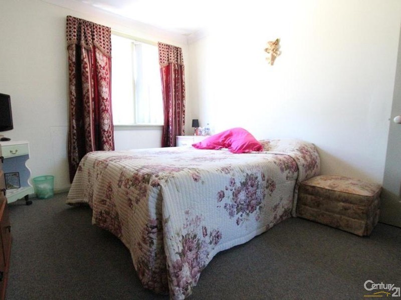 19 Cartwright Avenue, Busby NSW 2168