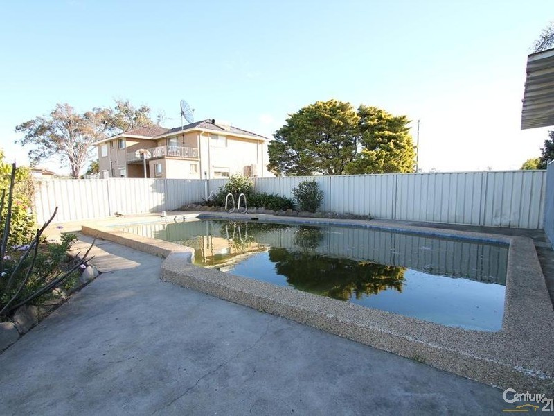 100 Martin Road, Badgerys Creek NSW 2555