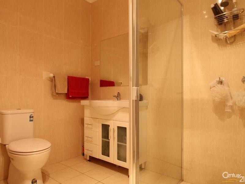 8 Ann Crescent, Mount Pritchard NSW 2170