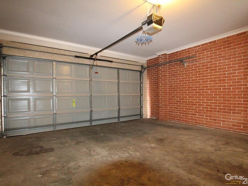 8/46-52 Wattle Road, Casula NSW 2170