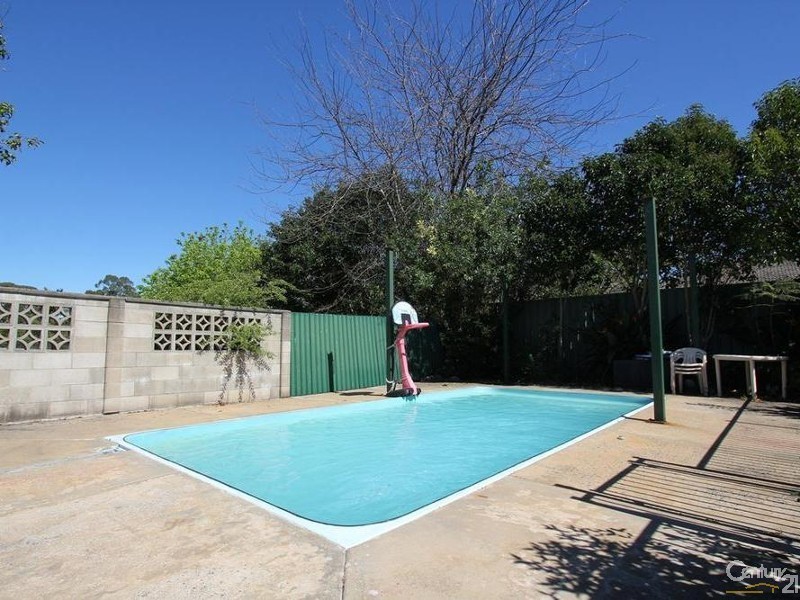 35 Aberdeen Road, Busby NSW 2168