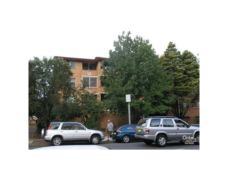 2/68 BIGGE STREET, Liverpool NSW 2170