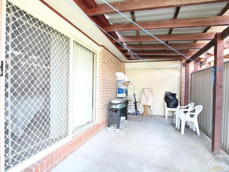 140B Renton Avenue, Moorebank NSW 2170