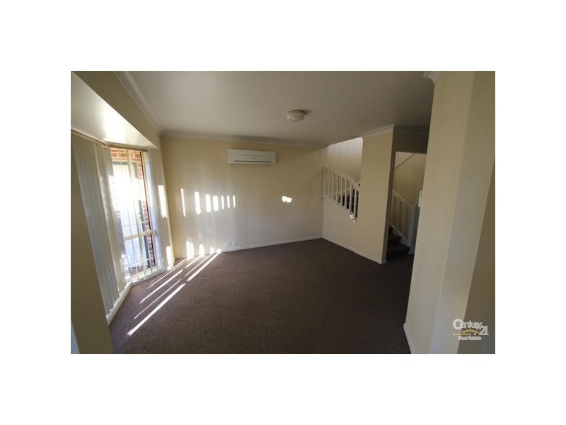 Wattle Grove NSW 2173