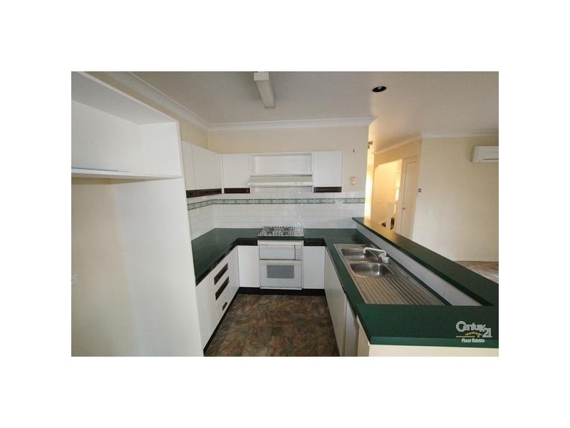 Wattle Grove NSW 2173