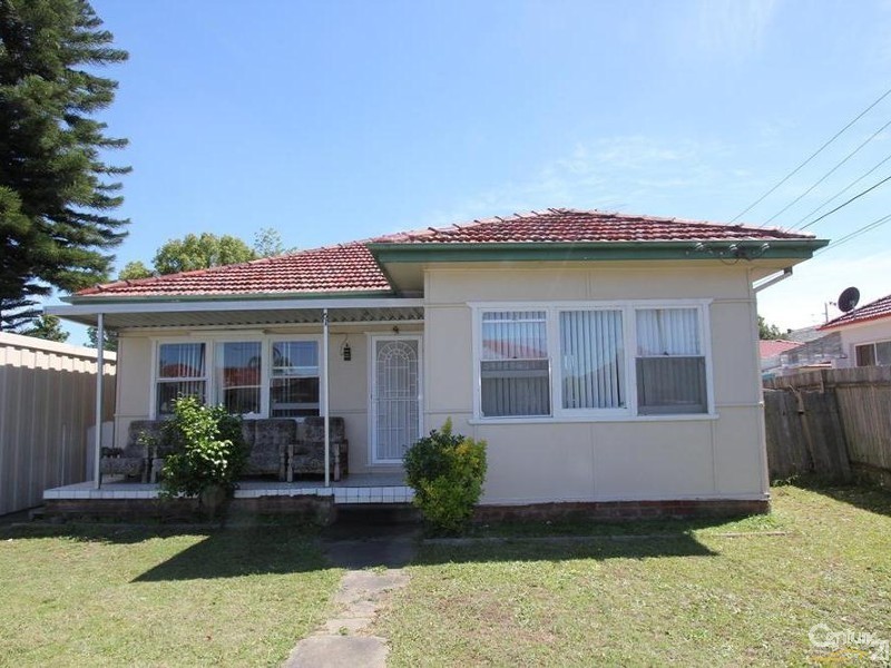 61 Passefield Street, Liverpool NSW 2170