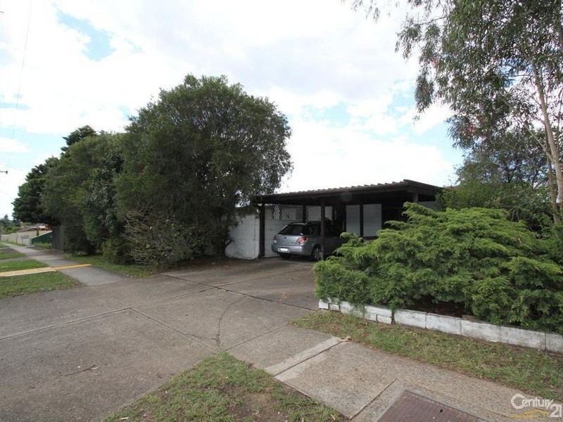 2 Shortland Avenue, Lurnea NSW 2170