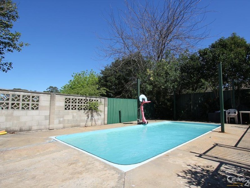 35 ABERDEEN ROAD, Busby NSW 2168