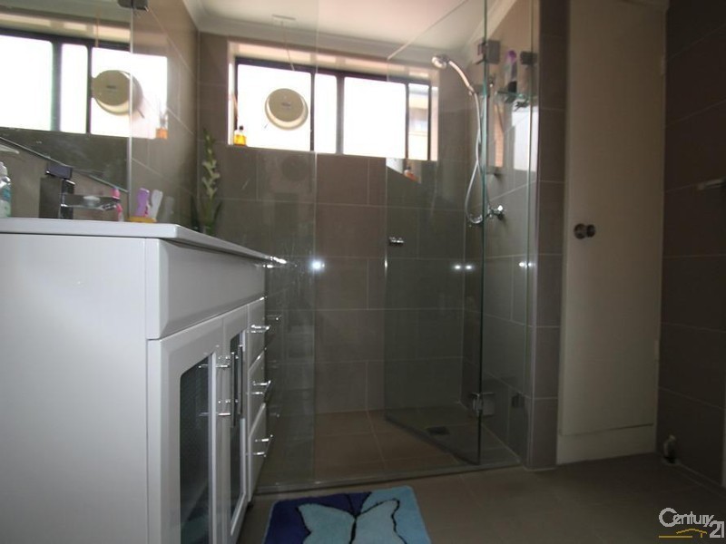 61/142 MOORE STREET, Liverpool NSW 2170