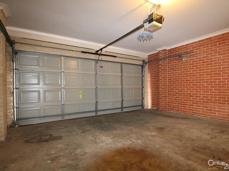 8/46-62 WATTLE ROAD, Casula NSW 2170