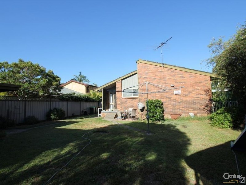56 Bardia Parade, Holsworthy NSW 2173