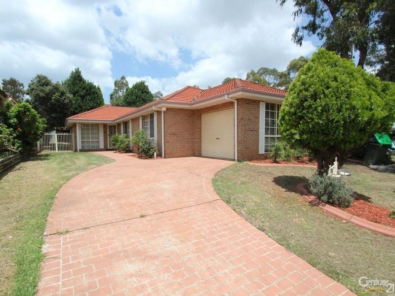 26 TRENTHAM PARK, Wattle Grove NSW 2173