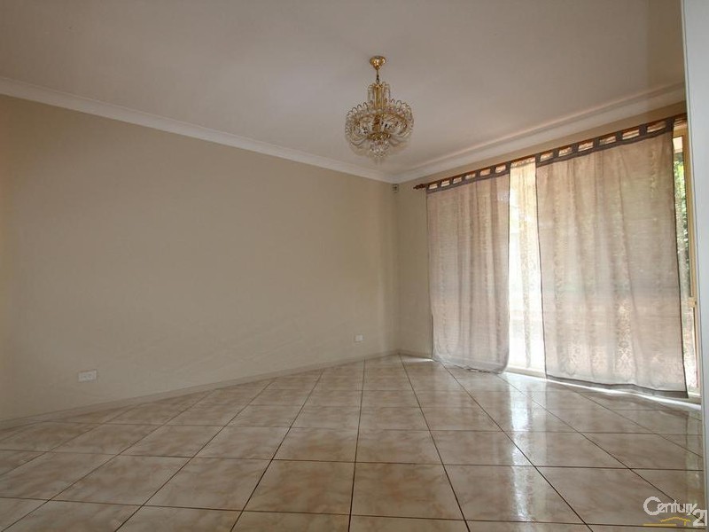 26 TRENTHAM PARK, Wattle Grove NSW 2173