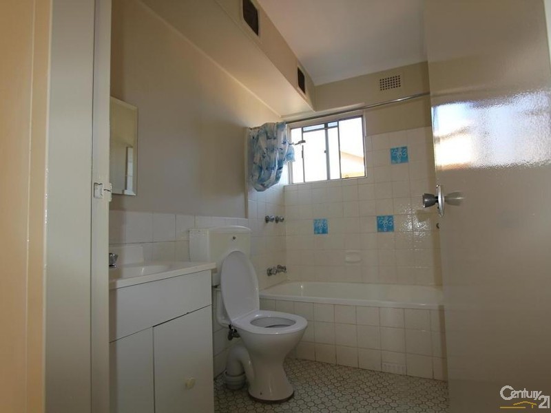 16/28 CHARLES STREET, Liverpool NSW 2170