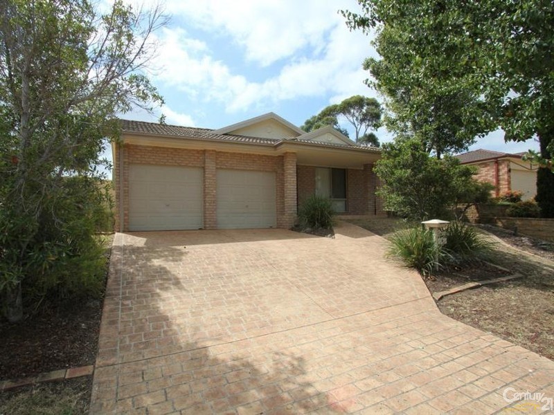 4 MERANG COURT, Wattle Grove NSW 2173