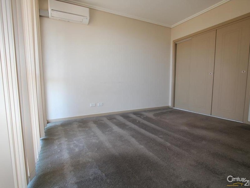 13/11 CHARLES STREET, Liverpool NSW 2170