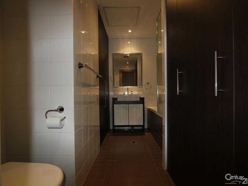 13/11 CHARLES STREET, Liverpool NSW 2170