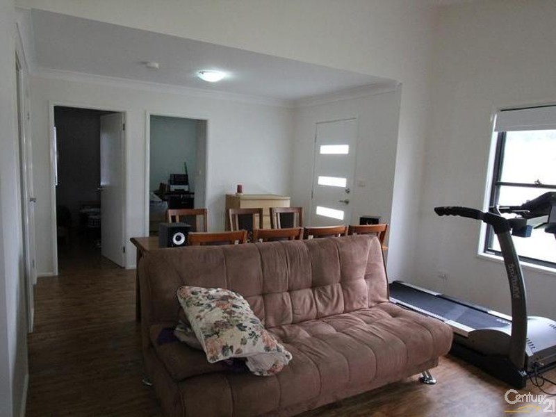 2A KALGOORLIE PLACE, Cartwright NSW 2168