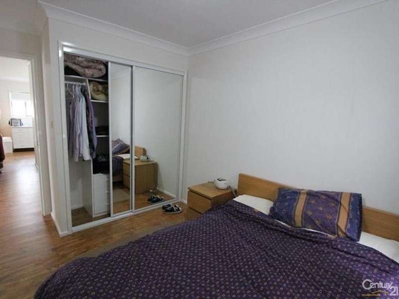 2A KALGOORLIE PLACE, Cartwright NSW 2168