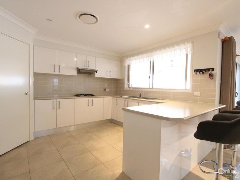 11 Laurieton Road, Carnes Hill NSW 2171