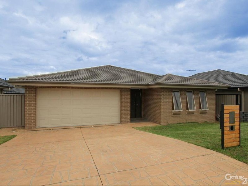 11 Laurieton Road, Carnes Hill NSW 2171