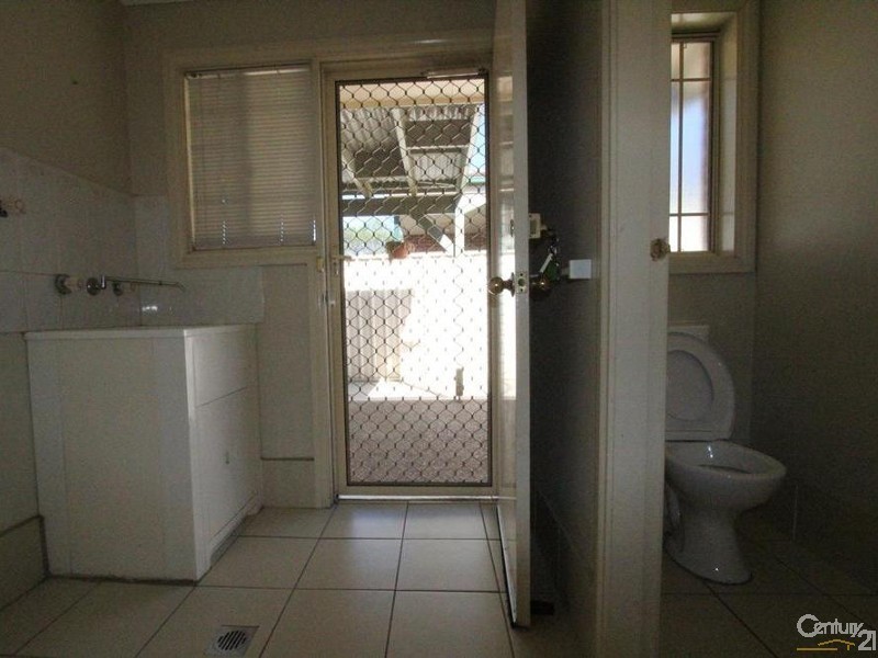 21A WELLWOOD AVENUE, Moorebank NSW 2170