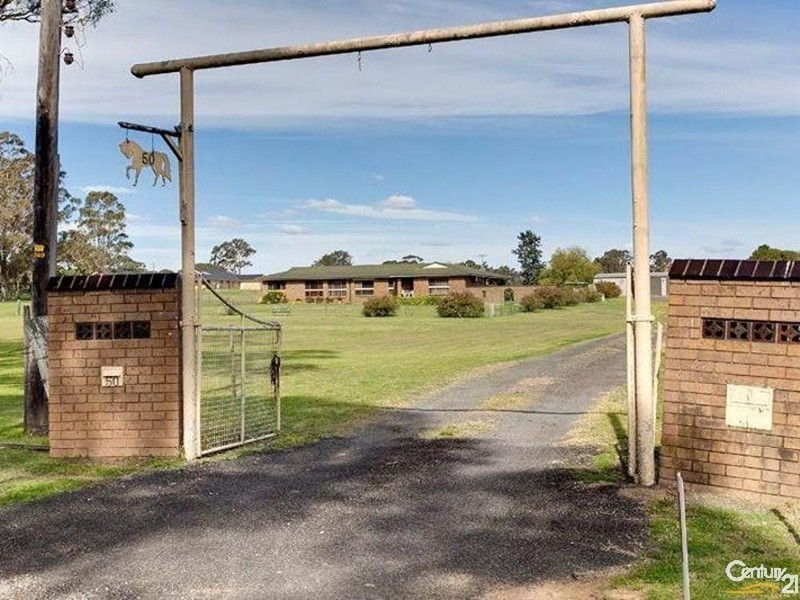 50 BELLFIELD AVENUE, Rossmore NSW 2557