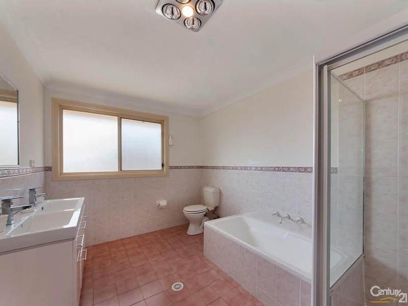 19B Wesley Place, Horningsea Park NSW 2171