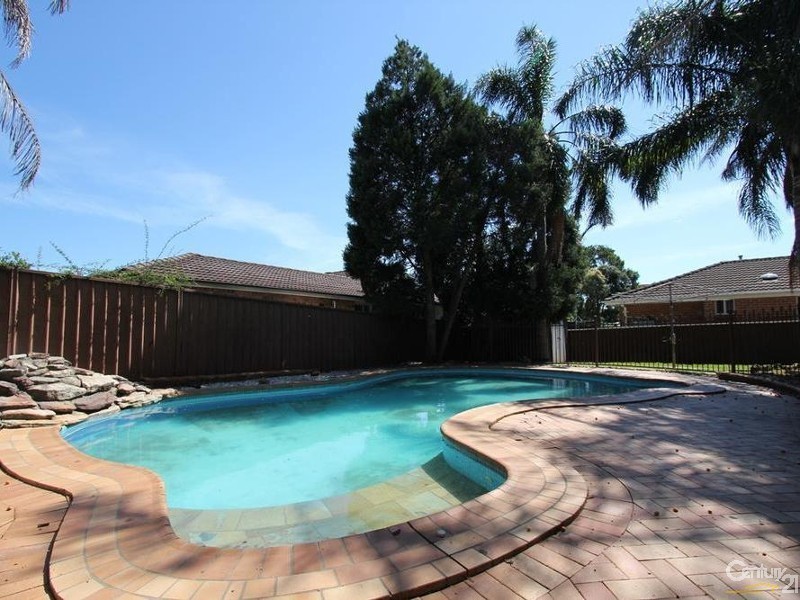 49 Strawberry Road, Casula NSW 2170