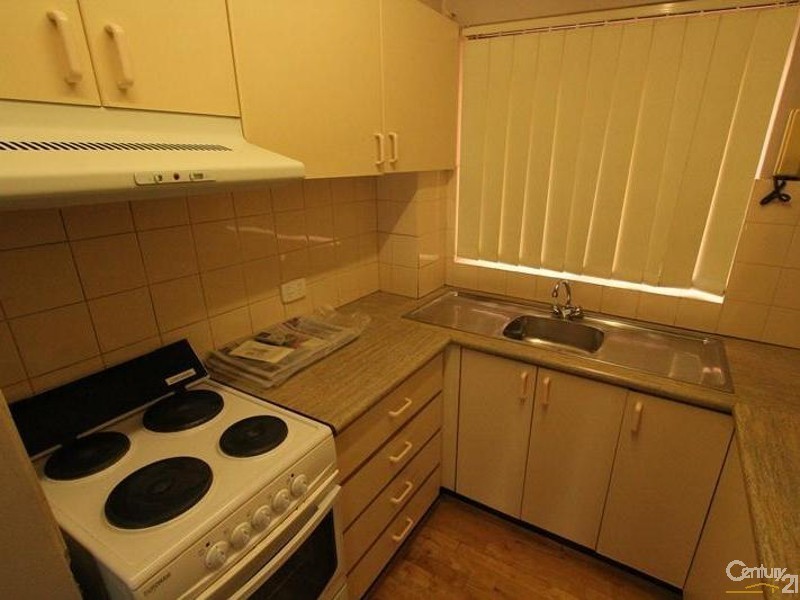 16/13 FORBES STREET, Warwick Farm NSW 2170