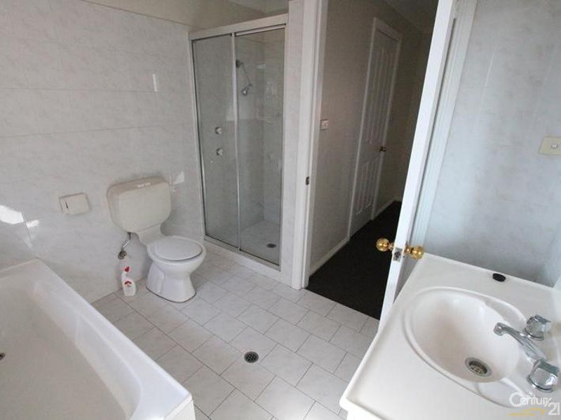 4/125 ELIZABETH DRIVE, Liverpool NSW 2170