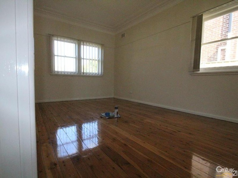 1 LEWIS ROAD, Liverpool NSW 2170