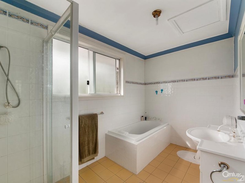 4/67 Nuwarra Road, Moorebank NSW 2170