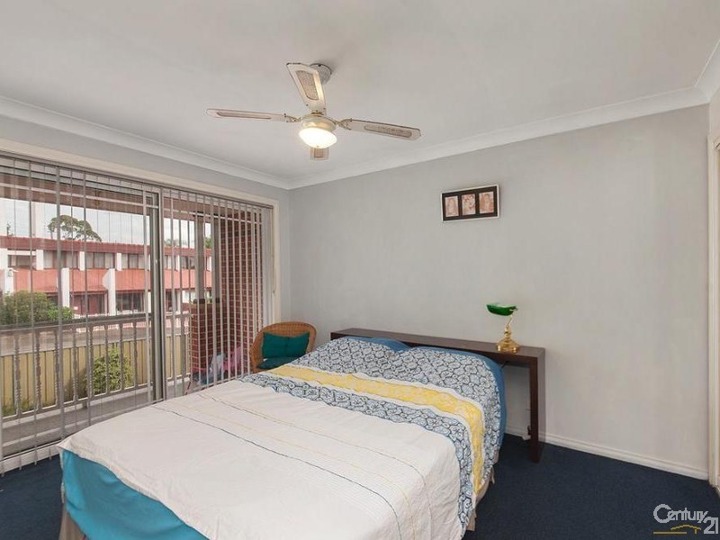 4/67 Nuwarra Road, Moorebank NSW 2170