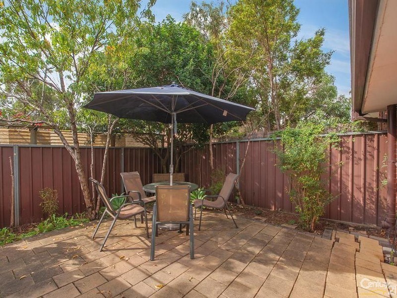 4/67 Nuwarra Road, Moorebank NSW 2170