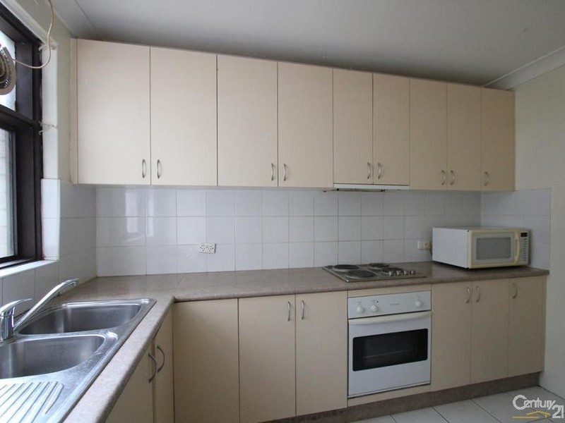 1/81 Memorial Avenue, Liverpool NSW 2170