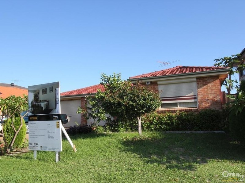 10 Chienti Place, Prestons NSW 2170