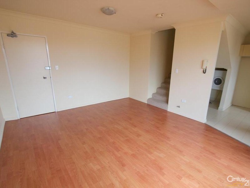 41/100 TERMINUS STREET, Liverpool NSW 2170