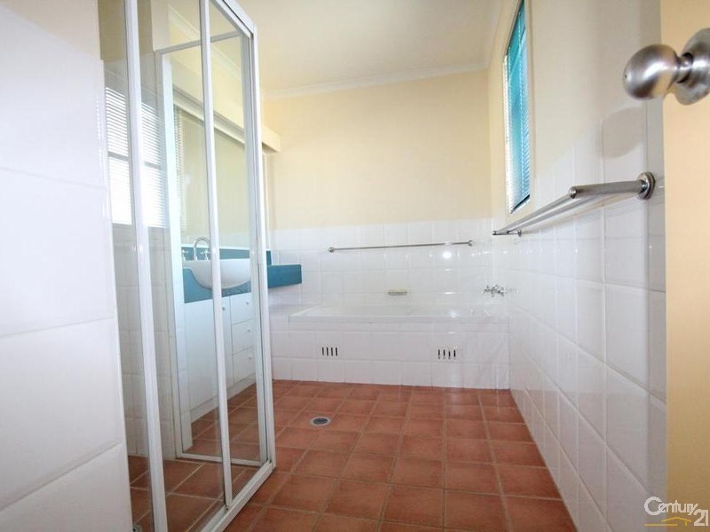 12/14 PROVOST MEWS, Holsworthy NSW 2173