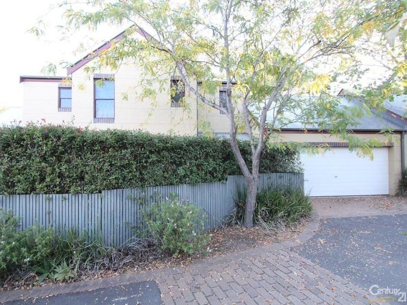 2 8/14 PROVOST MEWS, Holsworthy NSW 2173