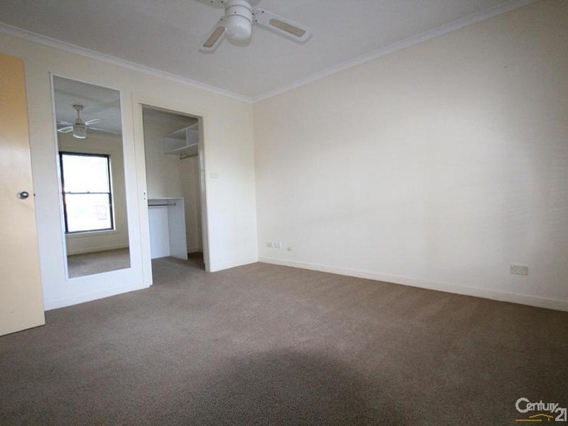 2 8/14 PROVOST MEWS, Holsworthy NSW 2173