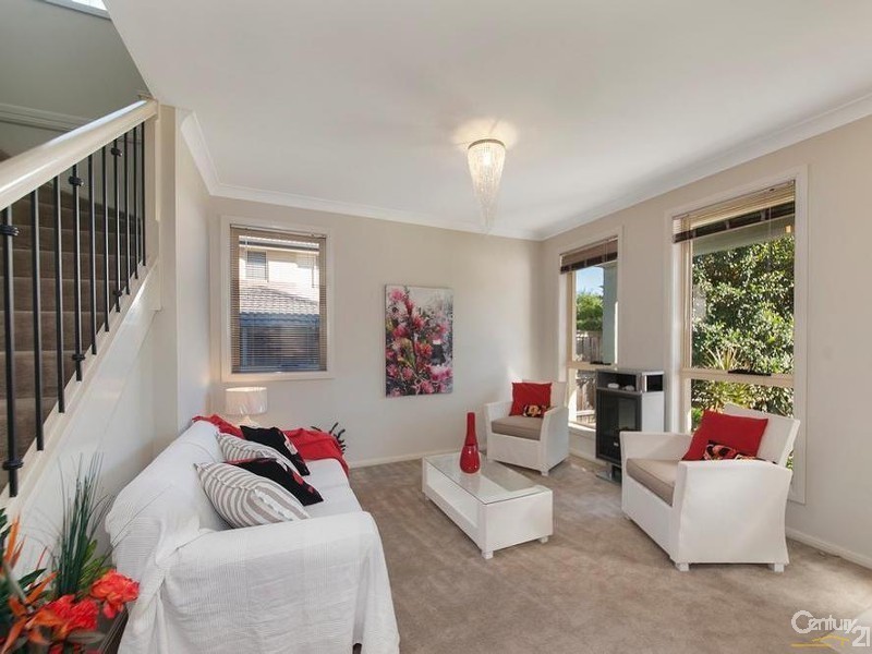 42 Roth Street, Casula NSW 2170